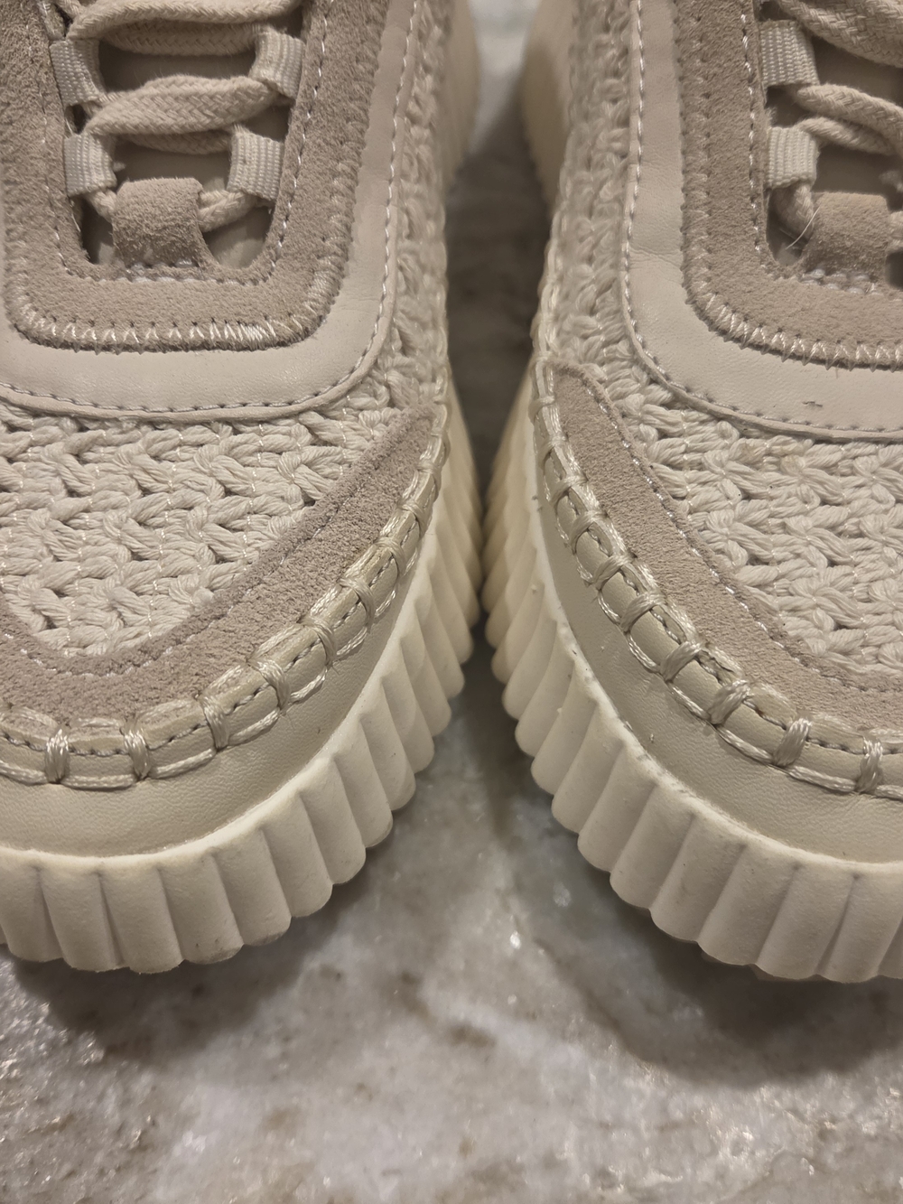 Dolce Vita Women's Cream Woven Platform Sneakers - Picture 8 of 9